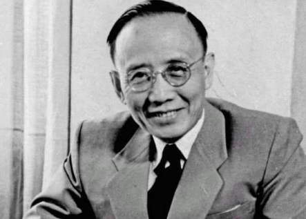 (中國現代文學家、學者、社會活動家郭沫若;1879年11月16日)