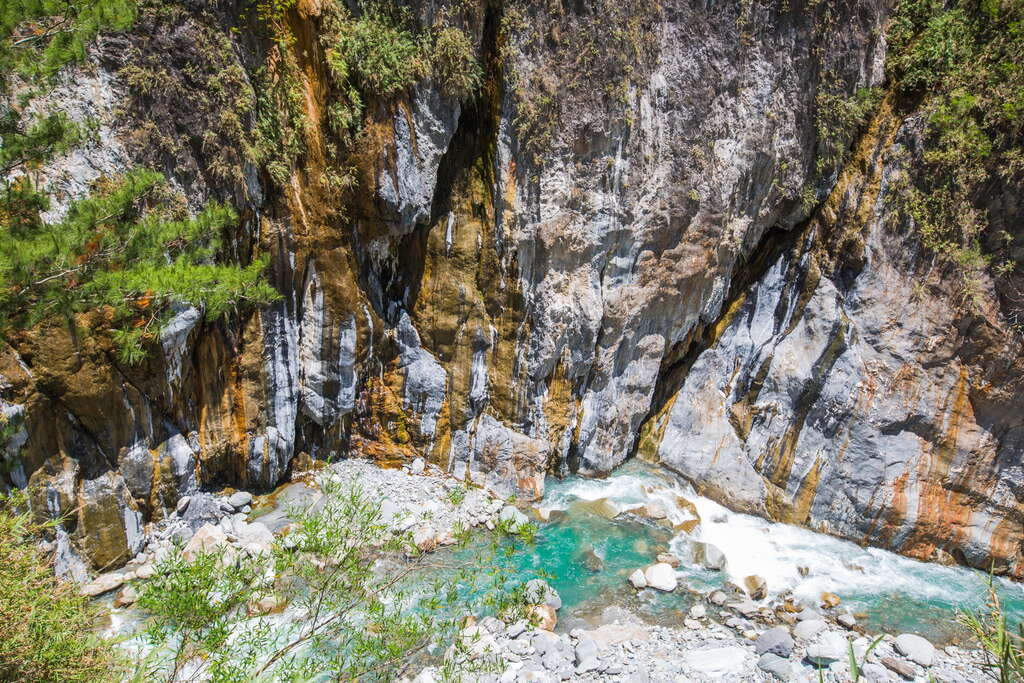 圖 霧鹿峽谷 翻拍自 交通部觀光局花東縱谷國家風景區