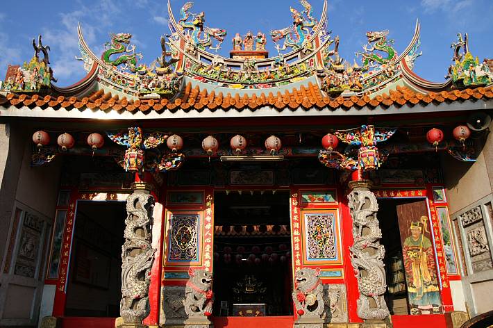 圖  用藝術走讀臺灣-  苗栗銅鑼天后宮   翻拍自網路
