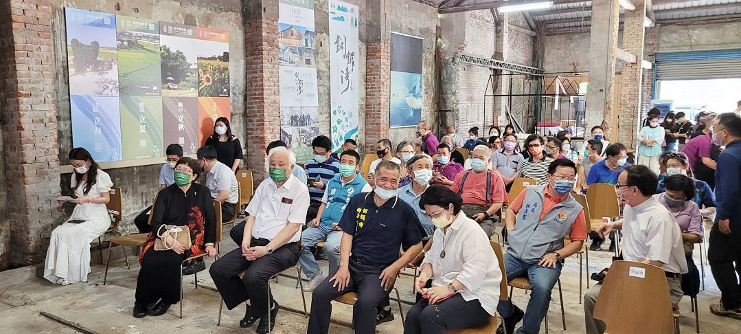 圖 天氣雖炎熱「1895文化生活館」活動依然貴賓雲集。 許慎之拍攝