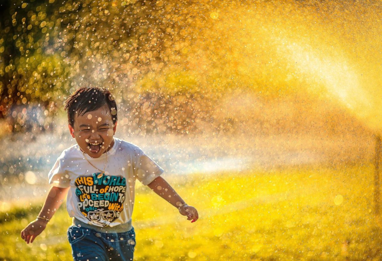 圖：Unsplash-快樂童年