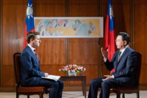部長接受美國國家廣播公司（NBC News）專訪情形 圖片來源:外交部國際傳播司