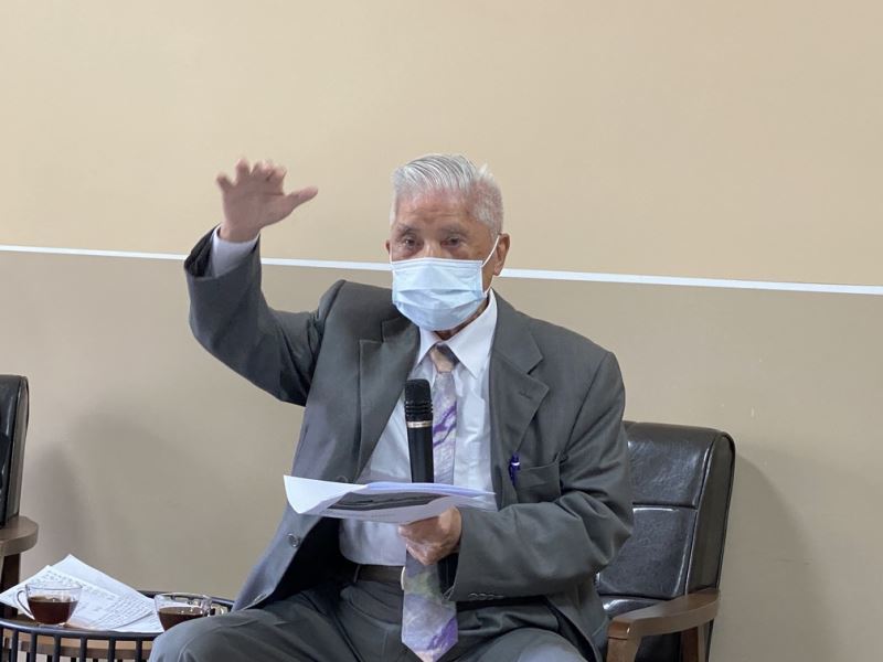 「綠島故人故事」座談會中，高齡90歲的楊國宇前輩分享綠島新生訓導處往事