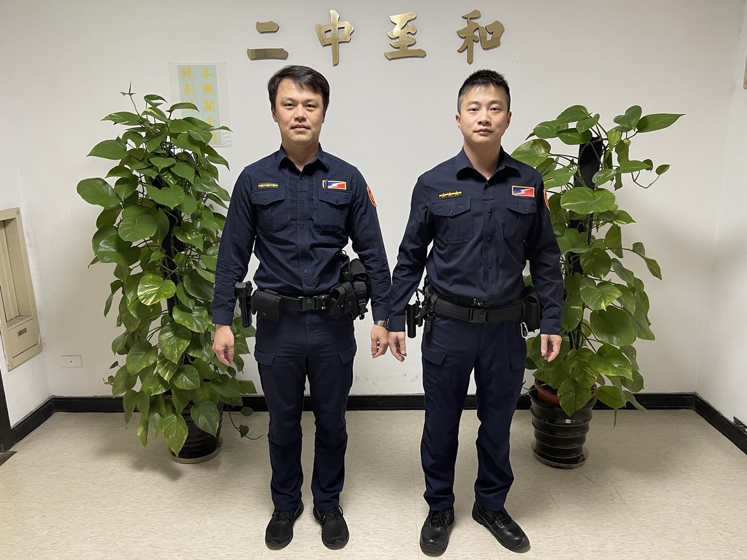 臺北市保安警察大隊第二中隊警員余明展、蔡葉闔