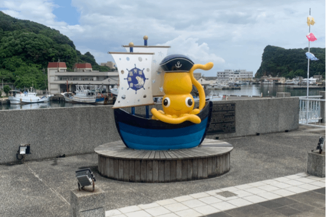瑞芳嗨漁港 悠閒垂釣享美食