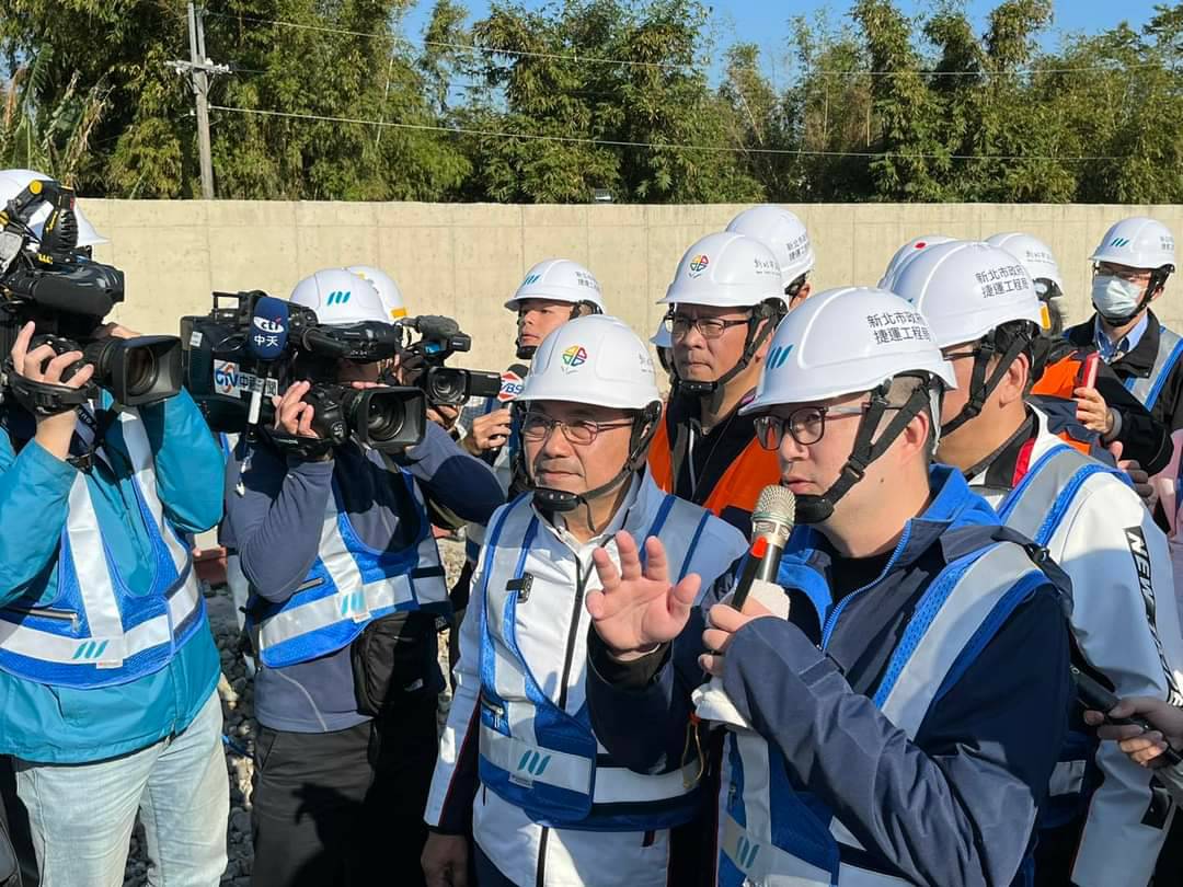 圖 侯市長勘查新北市三鶯線