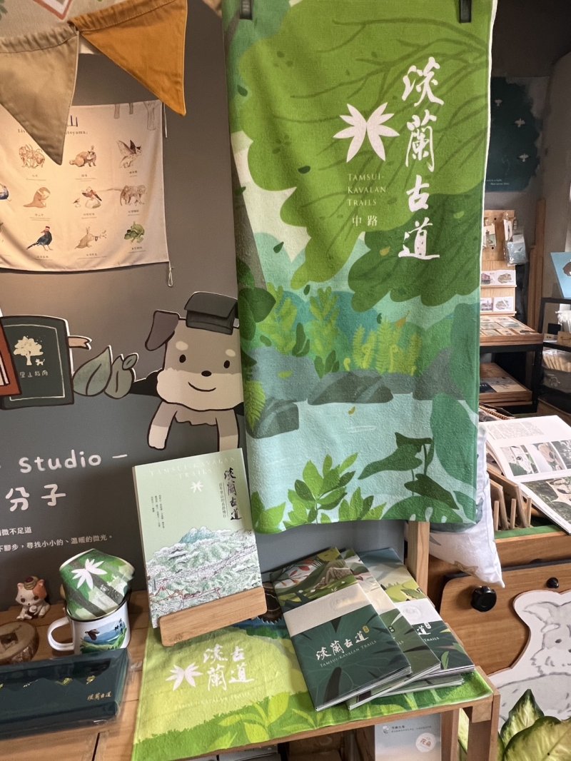 圖 淡蘭古道之友-淡蘭市集 微光書旅 陳列