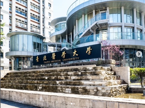護理系排名超越星港　北醫大「AI病歷必修課」震驚國際教育圈