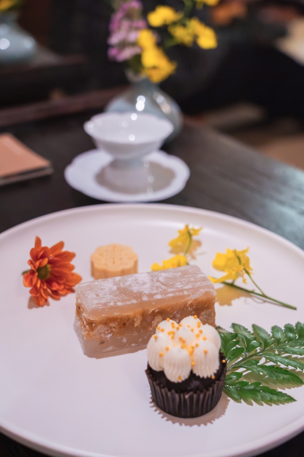 時令花卉點綴茶點擺盤 美得像一幅畫 色香味俱全
