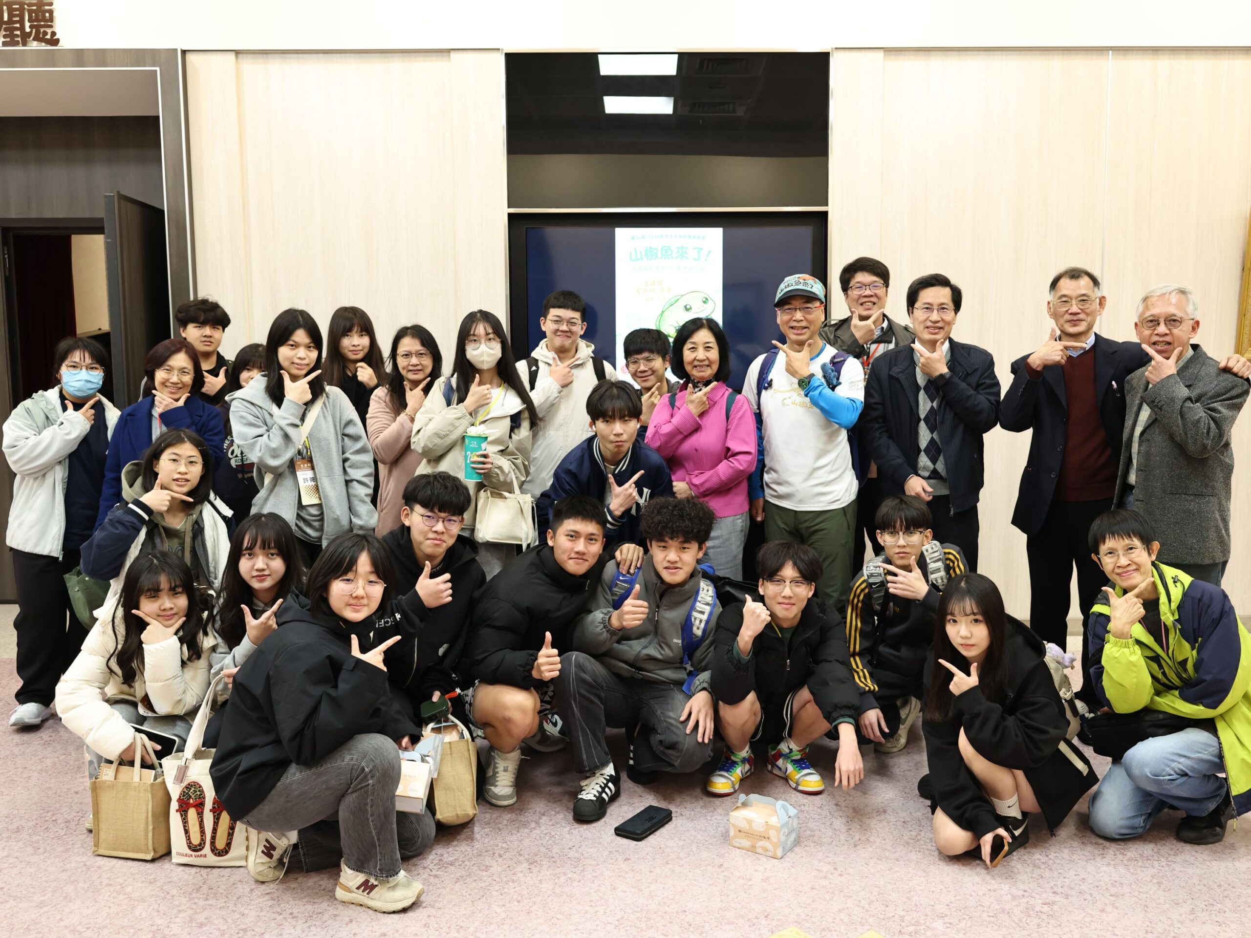 中山醫攜手科博館 三十屆生醫營啟動
