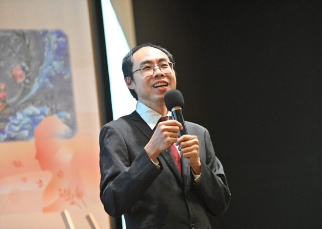 台灣首本泥板壁畫專書  華梵陳俊吉正式出版